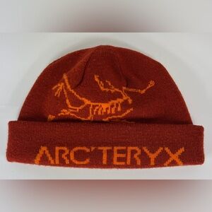 Arc'teryx Rolling Word Beanie